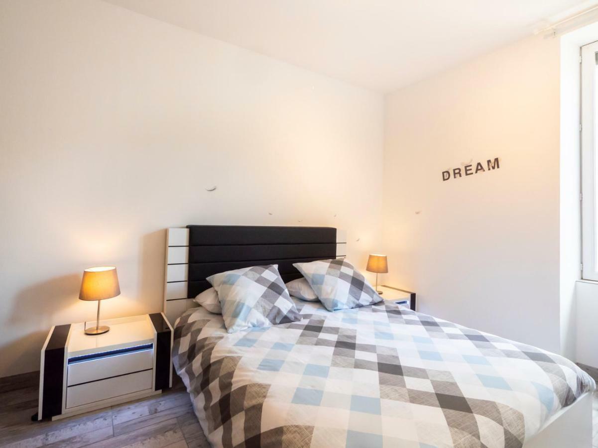 *Dolce Nimes - T2 Standing - Clim * Apartment Екстериор снимка